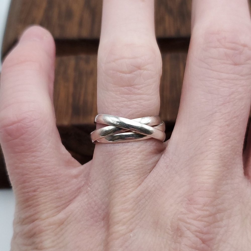 Size 7 925 Sterling Silver Cool Triple Ring